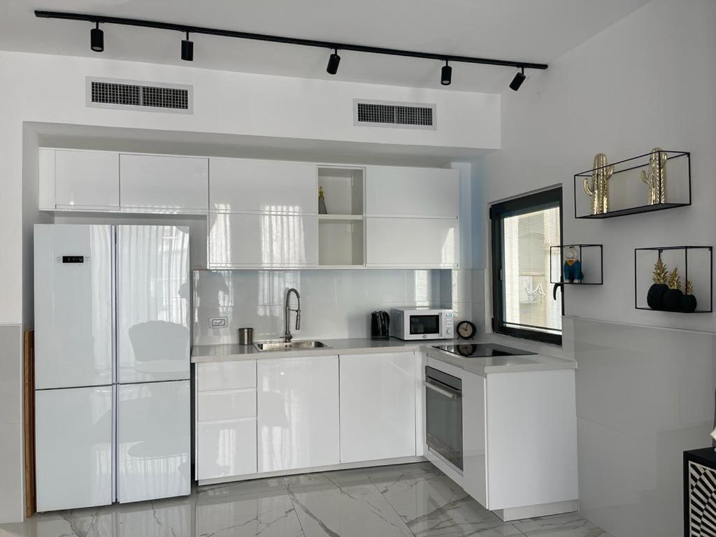 Best Apartment Tel Aviv Center 50Meters From The Beach ภายนอก รูปภาพ